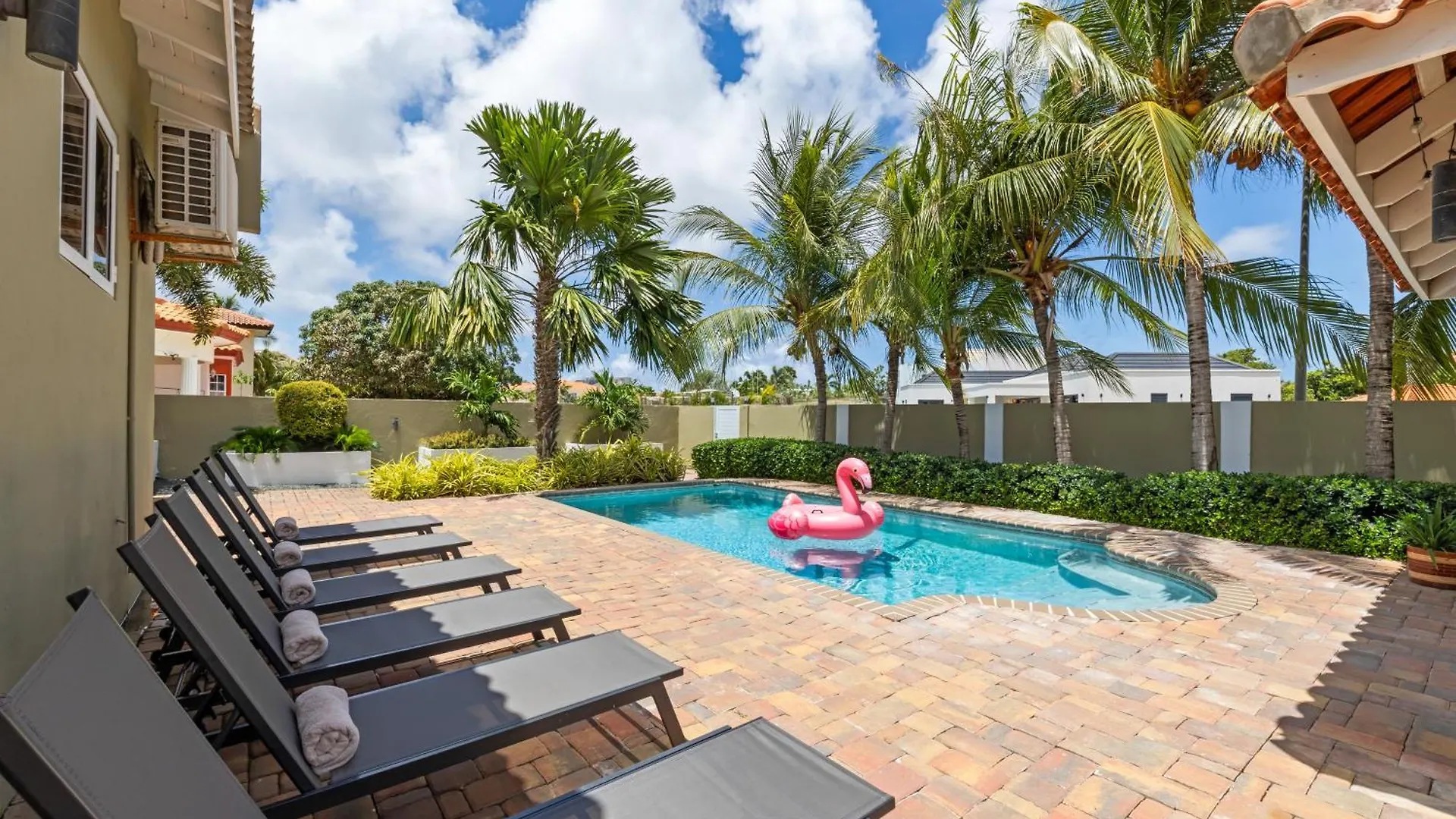 Palm Villa Curacao - Luxe, Kindvriendelijk & Zwembad Willemstad 0*,