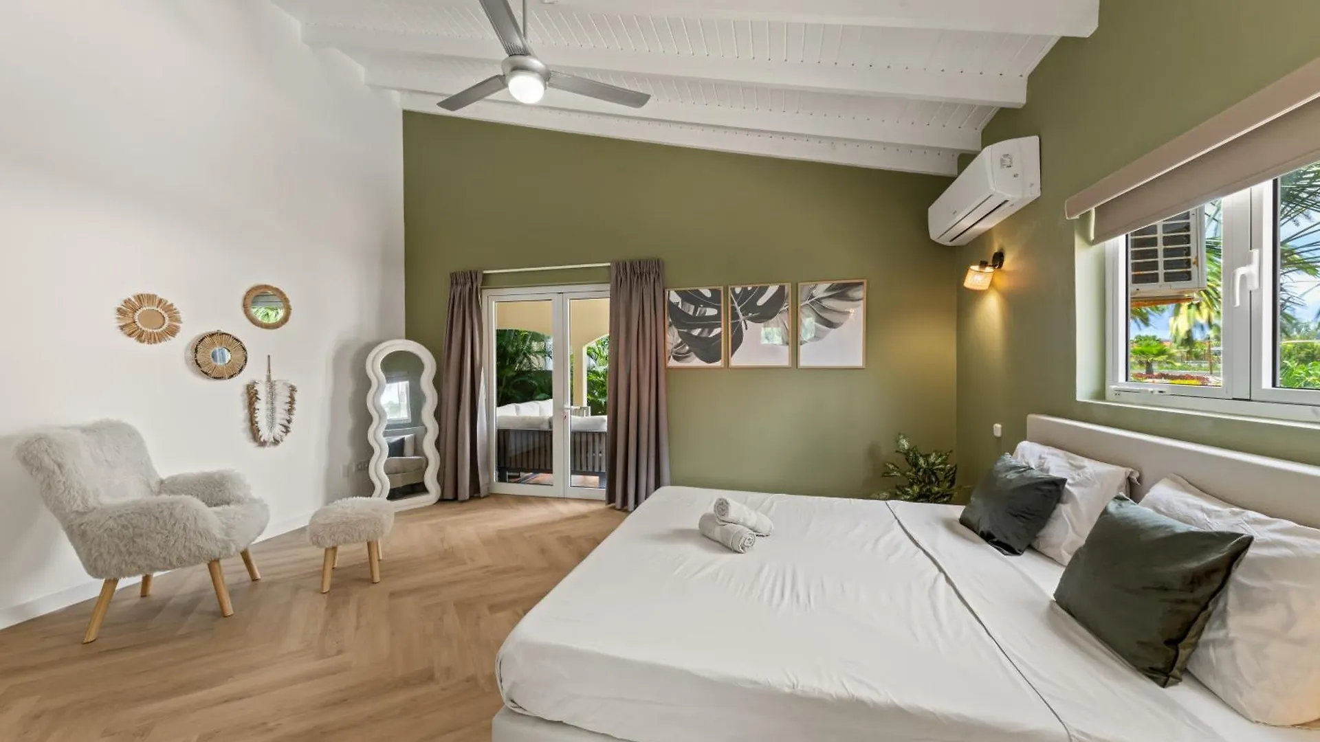 Palm Villa Curacao - Luxe, Kindvriendelijk & Zwembad Willemstad Curaçao